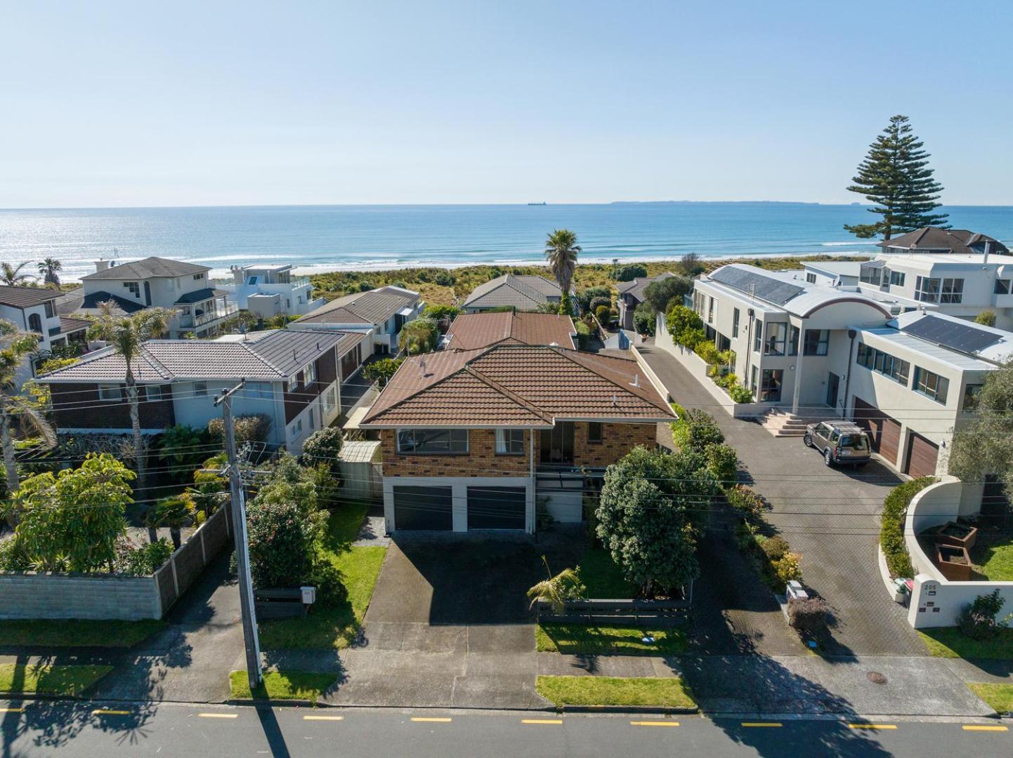 Magnificent Sunrises, Oceanbeach & Sea Views Tauranga Exterior photo